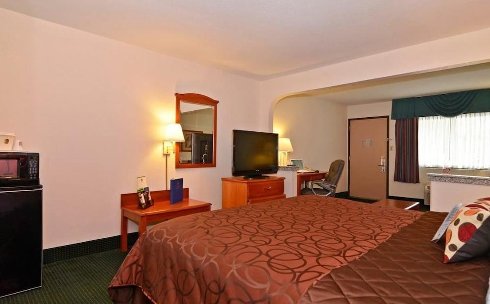 Econo Lodge Inn & Suites Memphis Ngoại thất bức ảnh