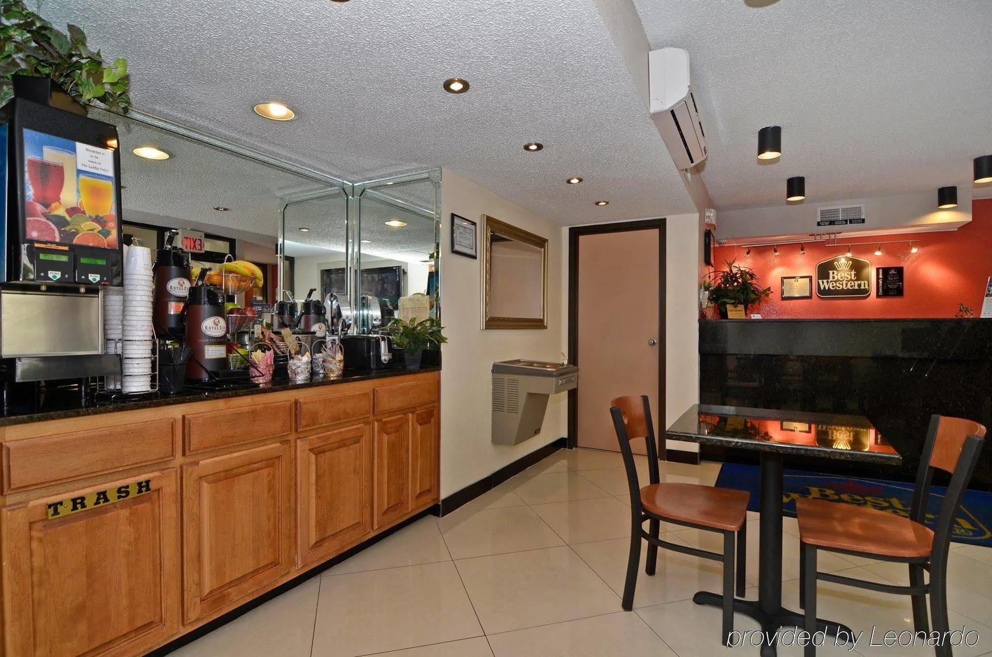 Econo Lodge Inn & Suites Memphis Nhà hàng bức ảnh