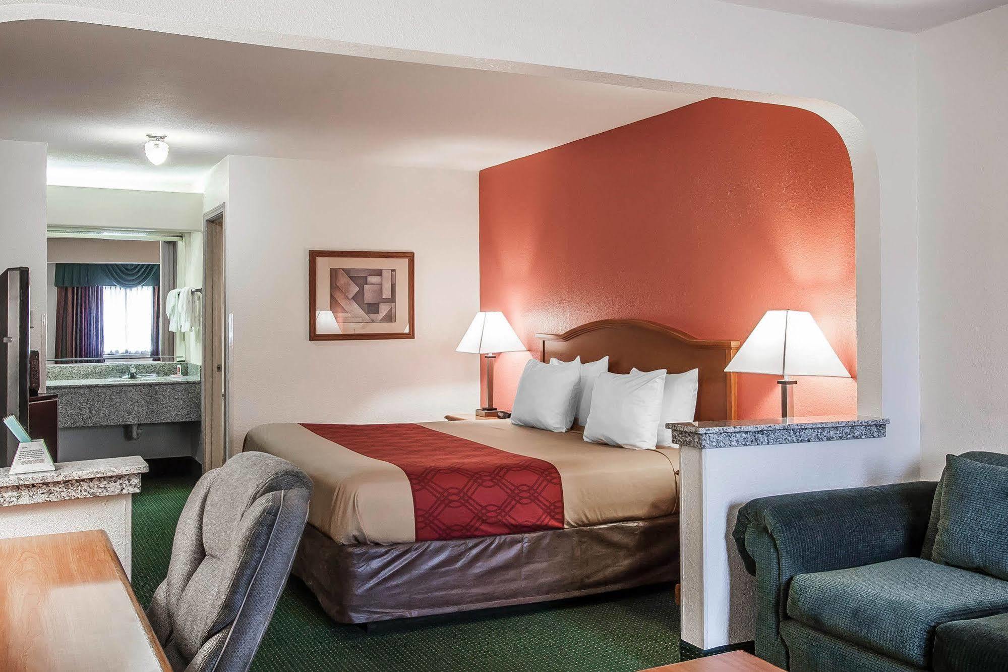 Econo Lodge Inn & Suites Memphis Ngoại thất bức ảnh